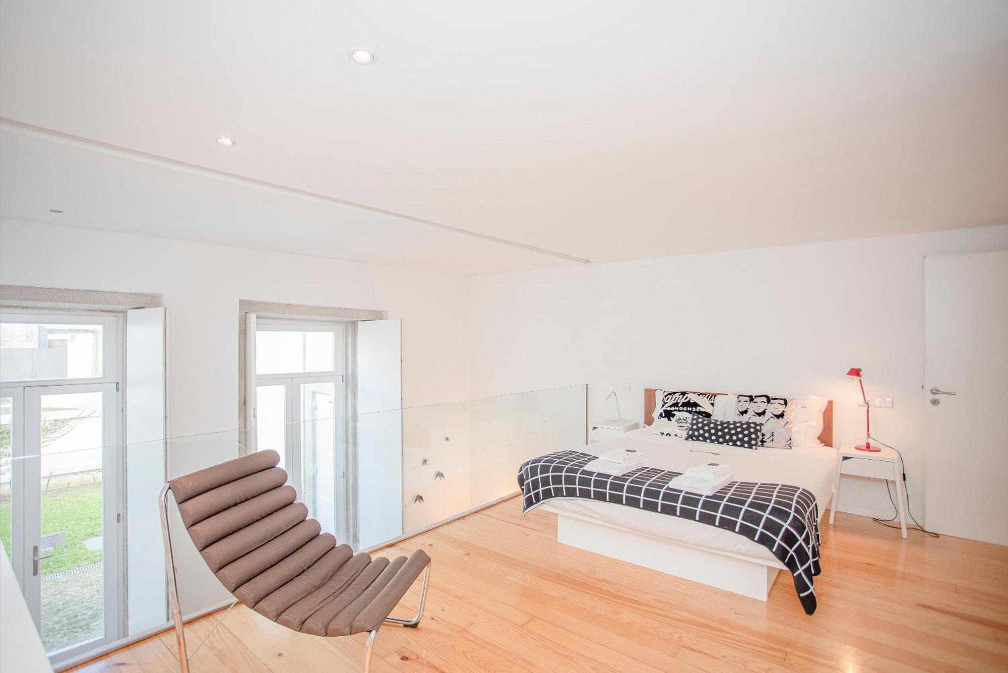 Apartamento Liiiving In Porto - Garden Light Mezzanine Exterior foto