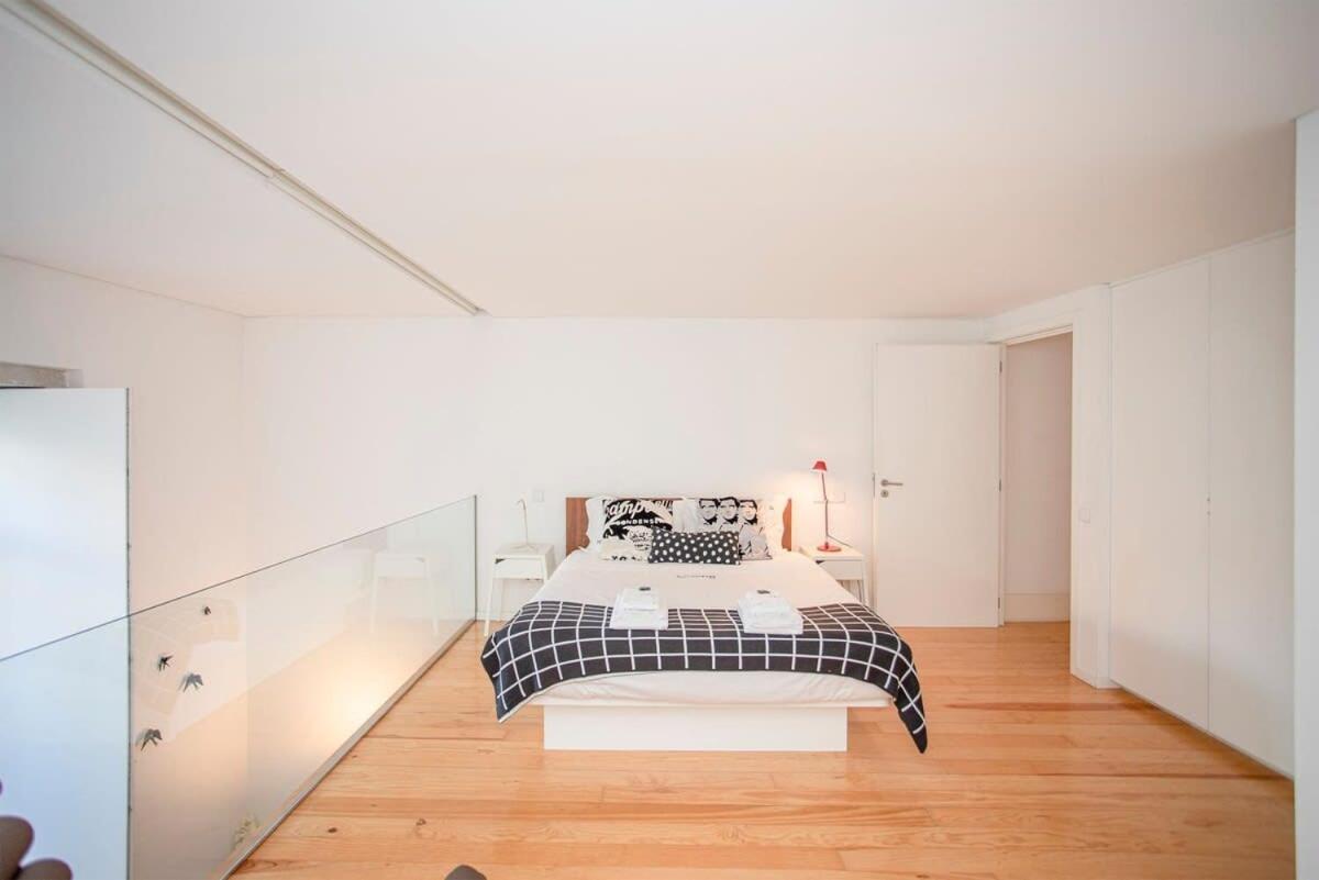 Apartamento Liiiving In Porto - Garden Light Mezzanine Exterior foto