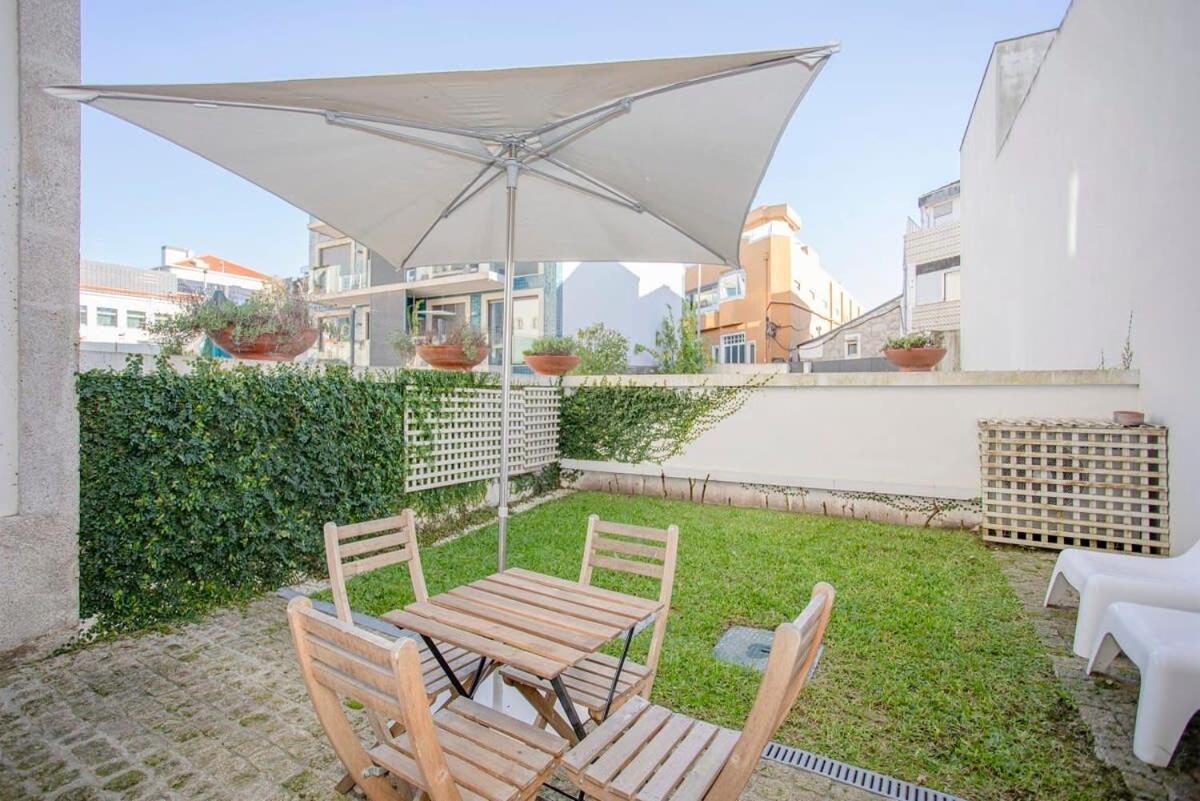 Apartamento Liiiving In Porto - Garden Light Mezzanine Exterior foto