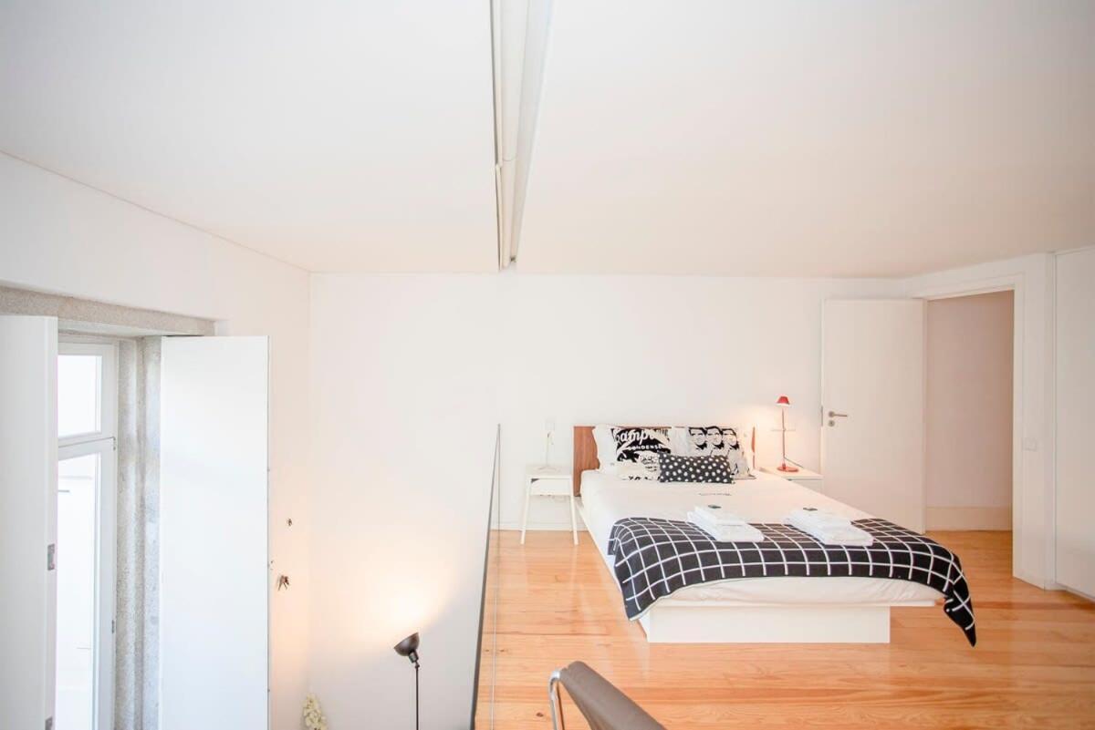 Apartamento Liiiving In Porto - Garden Light Mezzanine Exterior foto